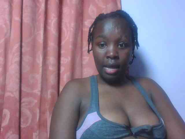 SweetAriah webcam