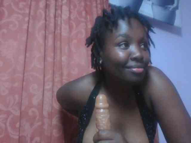 SweetAriah webcam