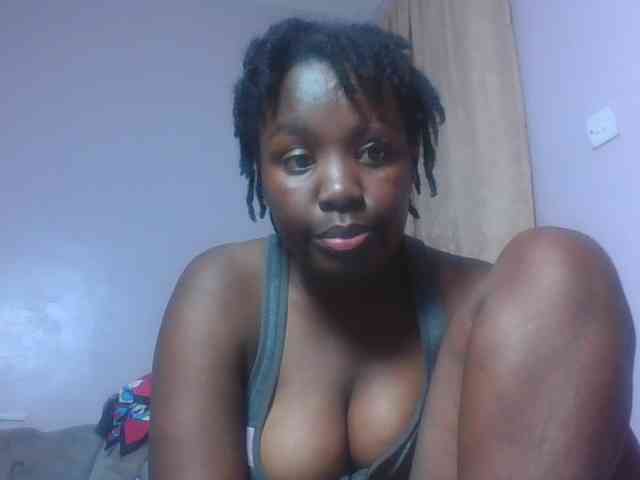 SweetAriah webcam