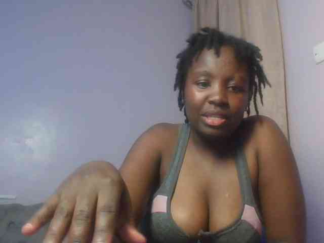 SweetAriah webcam