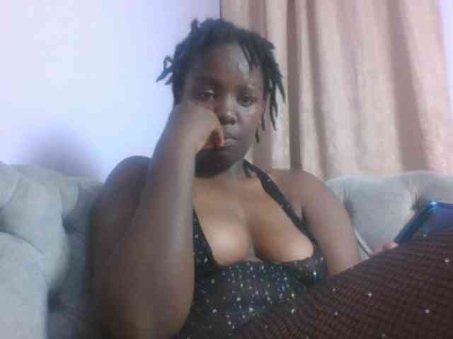 SweetAriah webcam