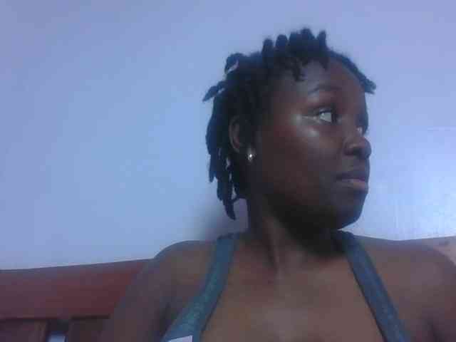 SweetAriah webcam