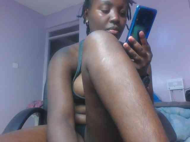 SweetAriah webcam