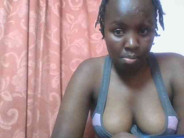 SweetAriah webcam