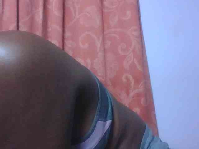 SweetAriah webcam