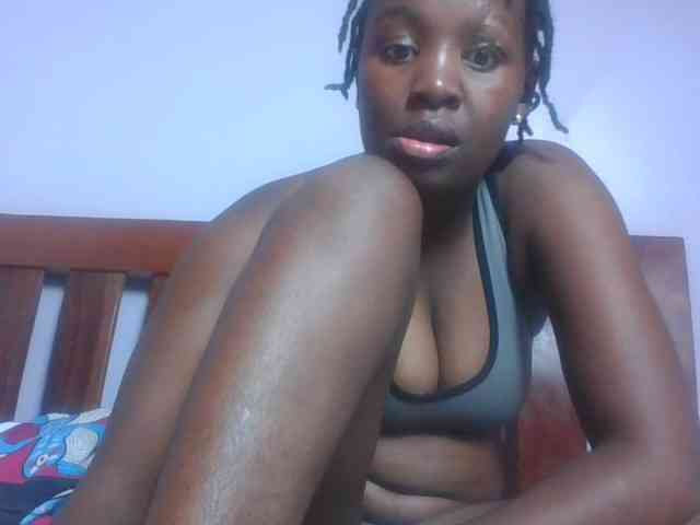 SweetAriah webcam