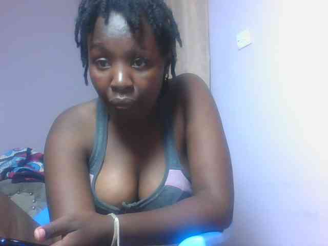 SweetAriah webcam