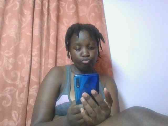 SweetAriah webcam