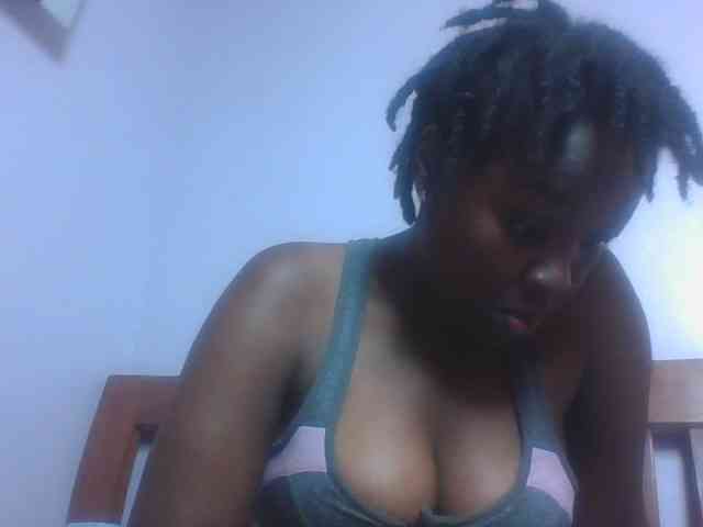 SweetAriah webcam