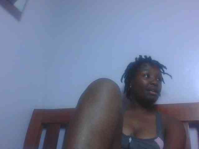 SweetAriah webcam