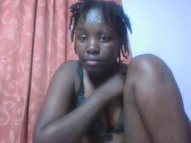 SweetAriah webcam