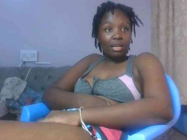 SweetAriah webcam