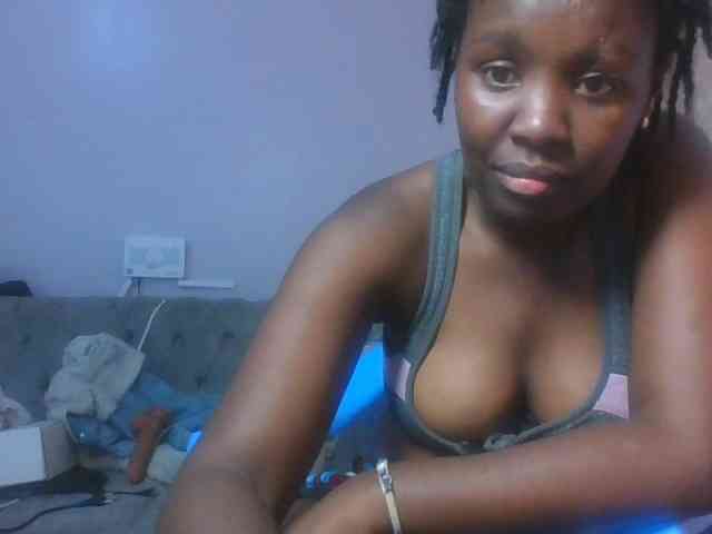SweetAriah webcam
