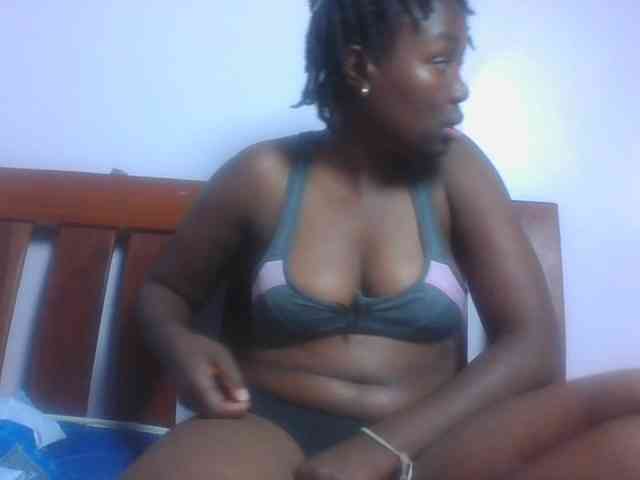 SweetAriah webcam