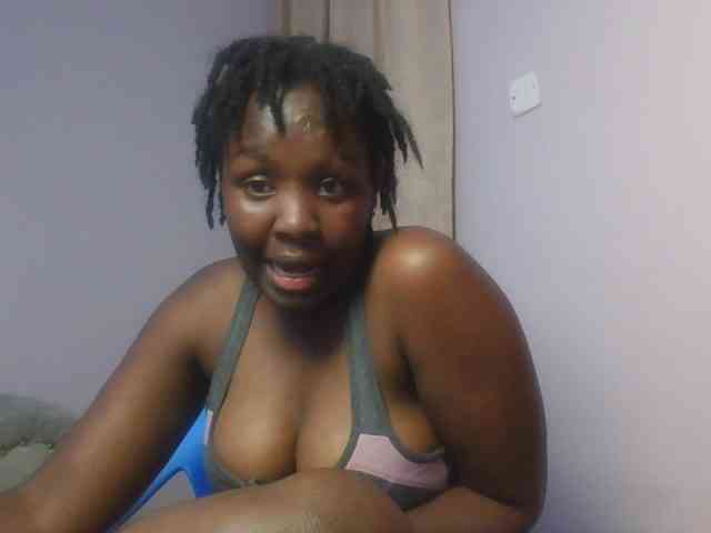 SweetAriah webcam