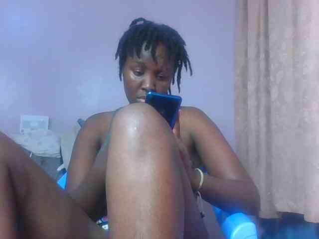 SweetAriah webcam