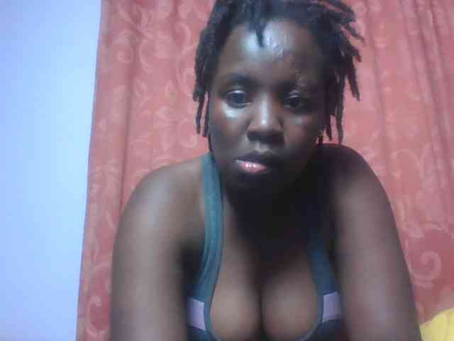 SweetAriah webcam