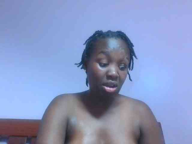 SweetAriah webcam