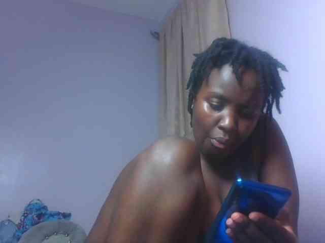 SweetAriah webcam
