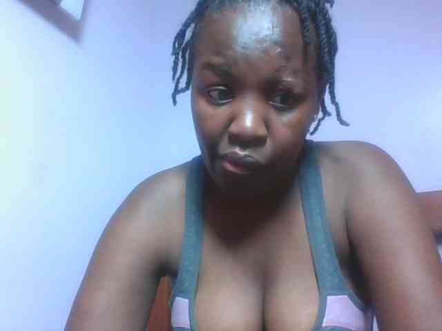 SweetAriah webcam