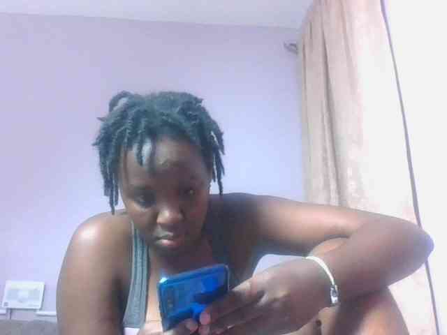 SweetAriah webcam