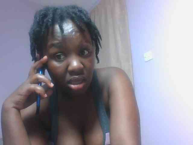 SweetAriah webcam