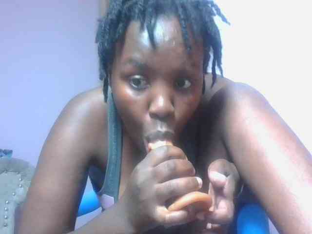 SweetAriah webcam
