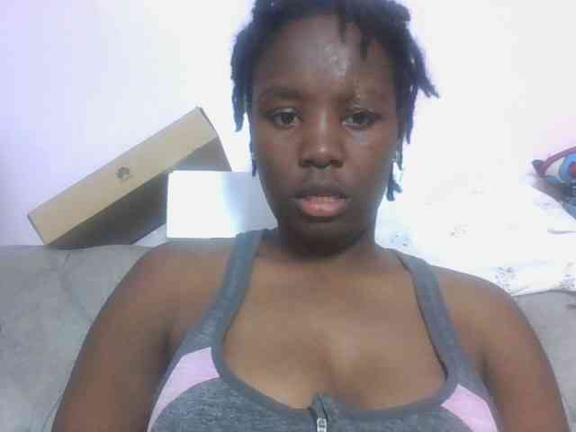 SweetAriah webcam