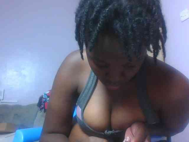 SweetAriah webcam