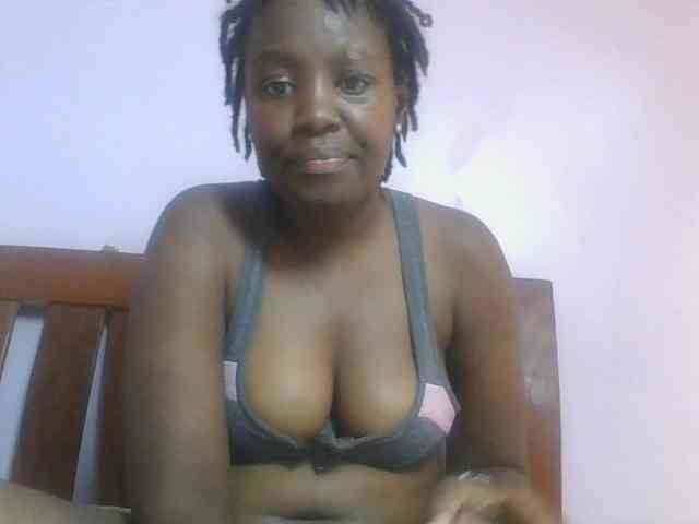 SweetAriah webcam