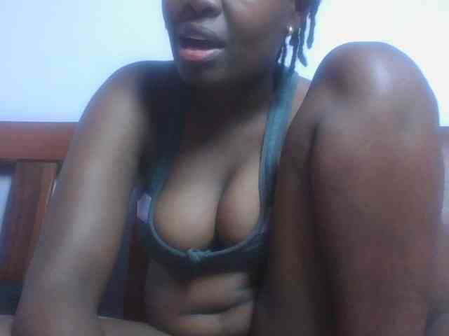 SweetAriah webcam