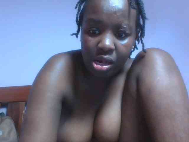 SweetAriah webcam
