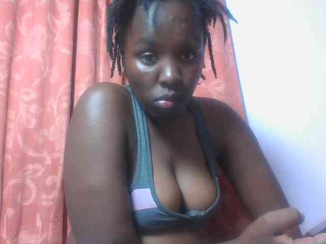 SweetAriah webcam