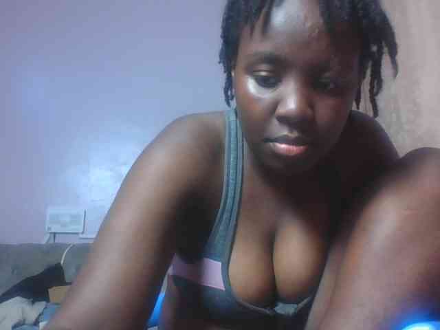SweetAriah webcam