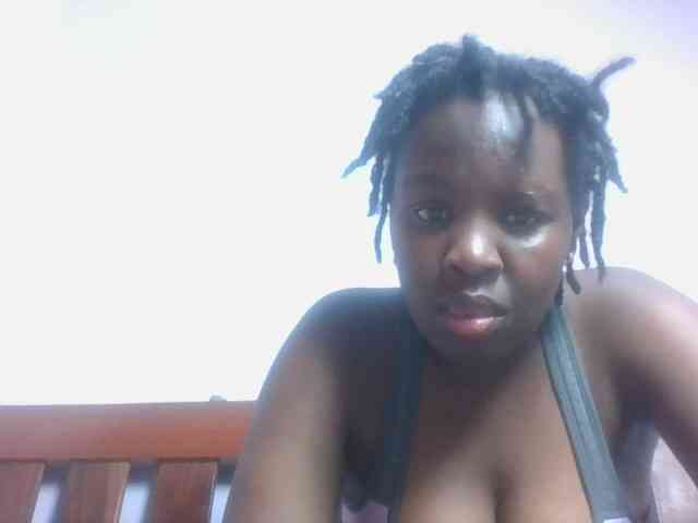SweetAriah webcam