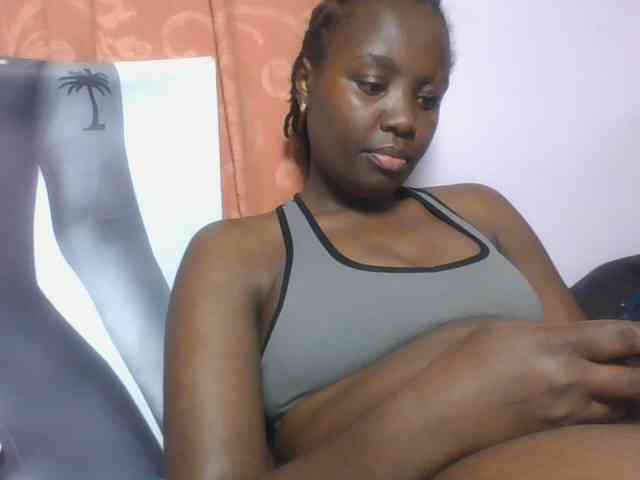 SweetAriah webcam