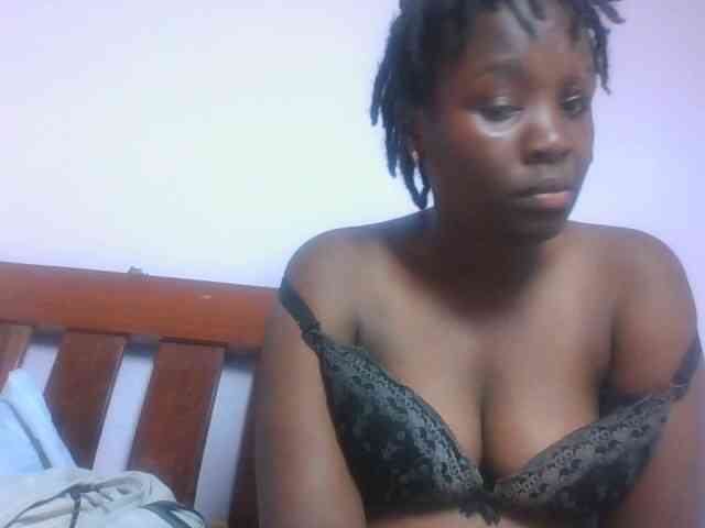 SweetAriah webcam