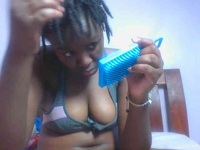 SweetAriah webcam