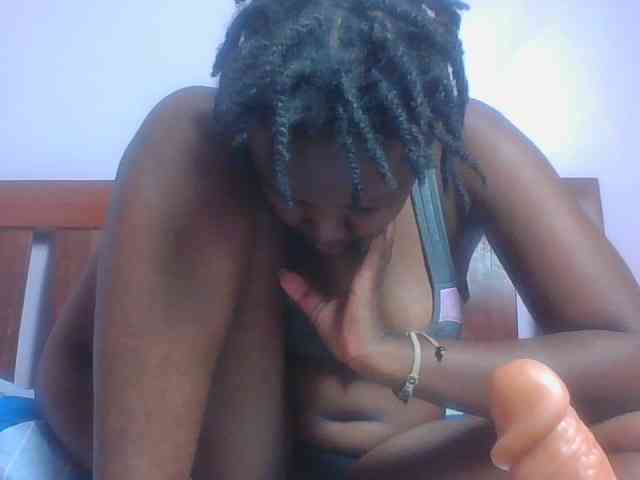 SweetAriah webcam