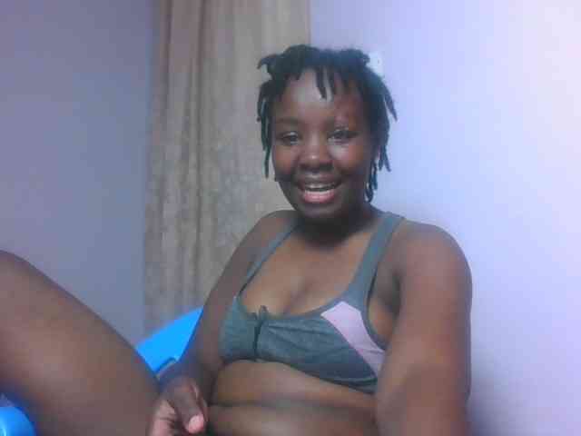 SweetAriah webcam