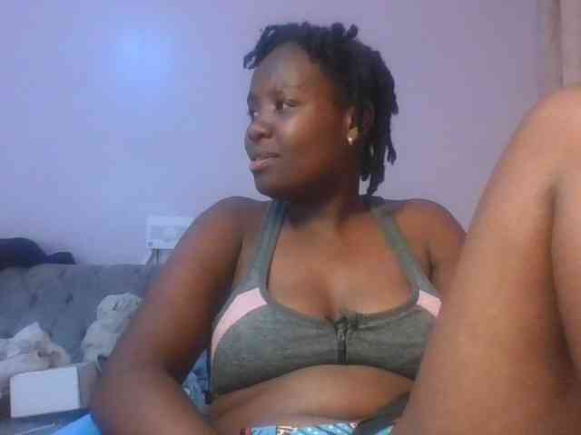 SweetAriah webcam
