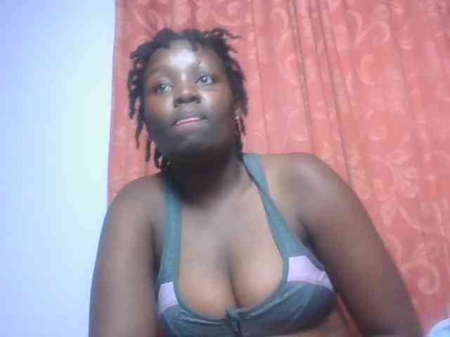 SweetAriah webcam