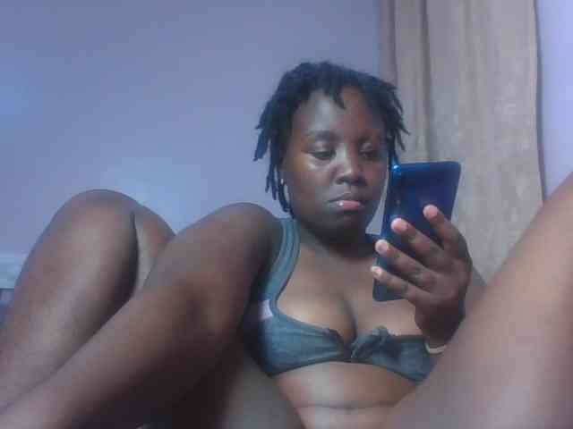 SweetAriah webcam