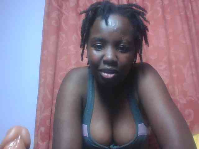 SweetAriah webcam