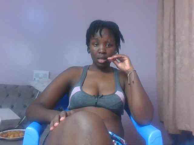 SweetAriah webcam