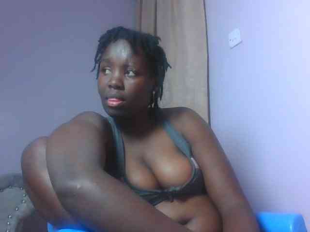 SweetAriah webcam