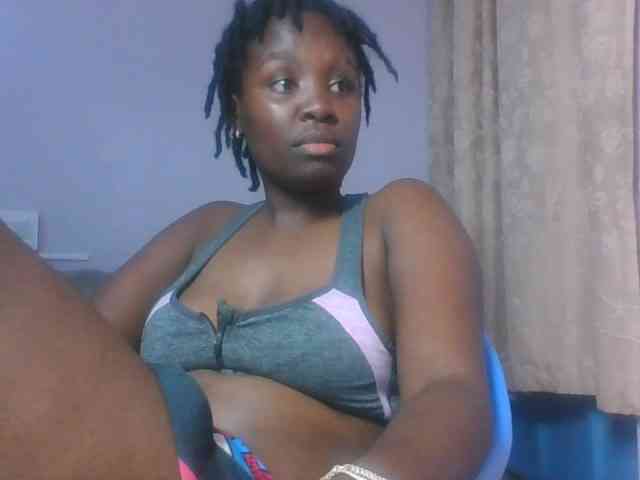 SweetAriah webcam