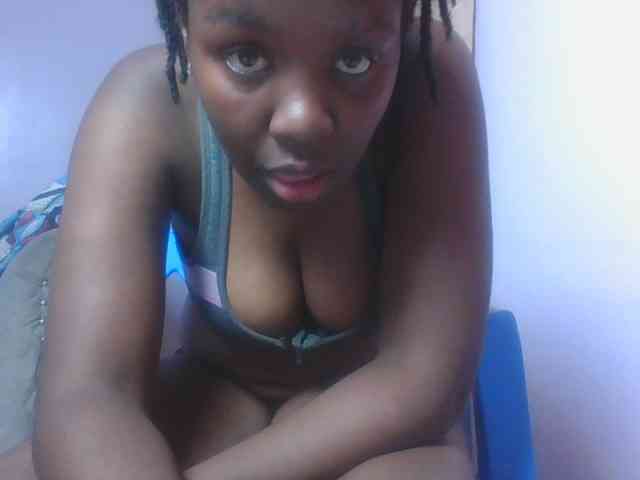SweetAriah webcam
