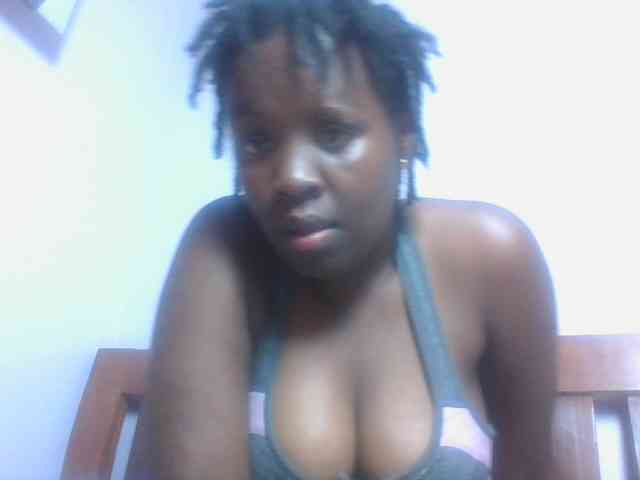 SweetAriah webcam