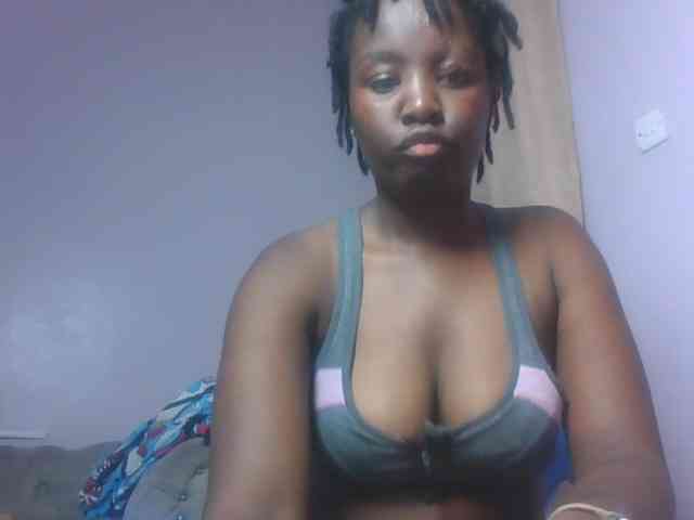SweetAriah webcam